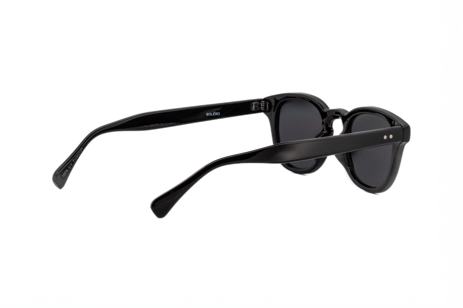 Arlo by Bolero Eyewear rounded square sunglasses in black with UV-protective smoke lenses
rear three-quarter angle view