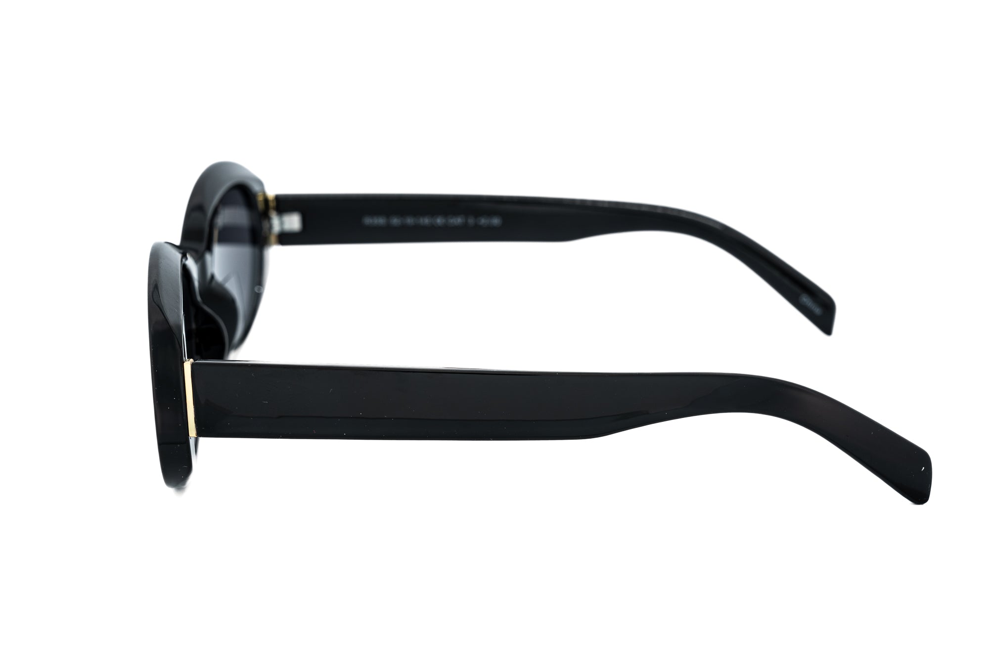 Orlena by Bolero Eyewear black vintage round sun readers with UV tinted lenses side angle view