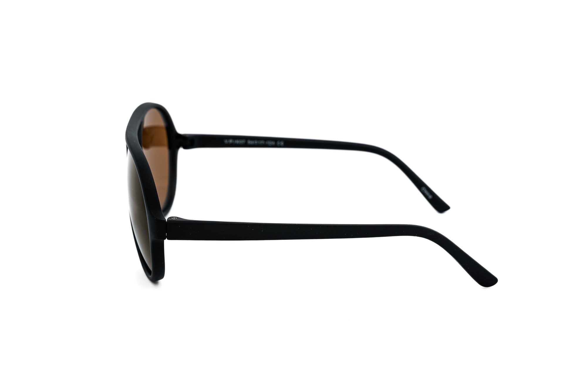 Aspen kids sunglasses by Bolero Eyewear in black frame with UV-protection lenses
side angle view