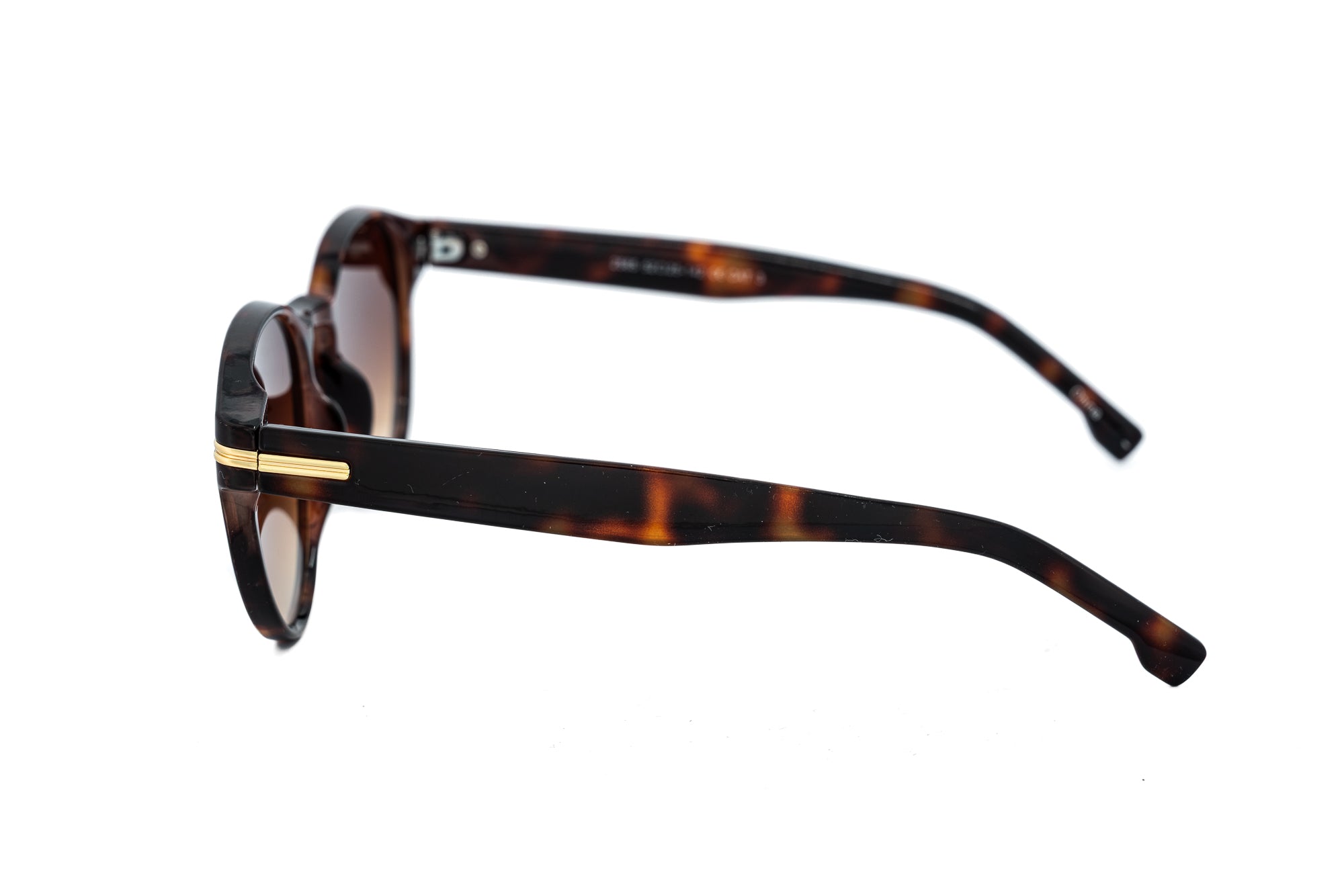 Marone tortoise-shell rounded sunglasses with polarized brown lenses side angle view