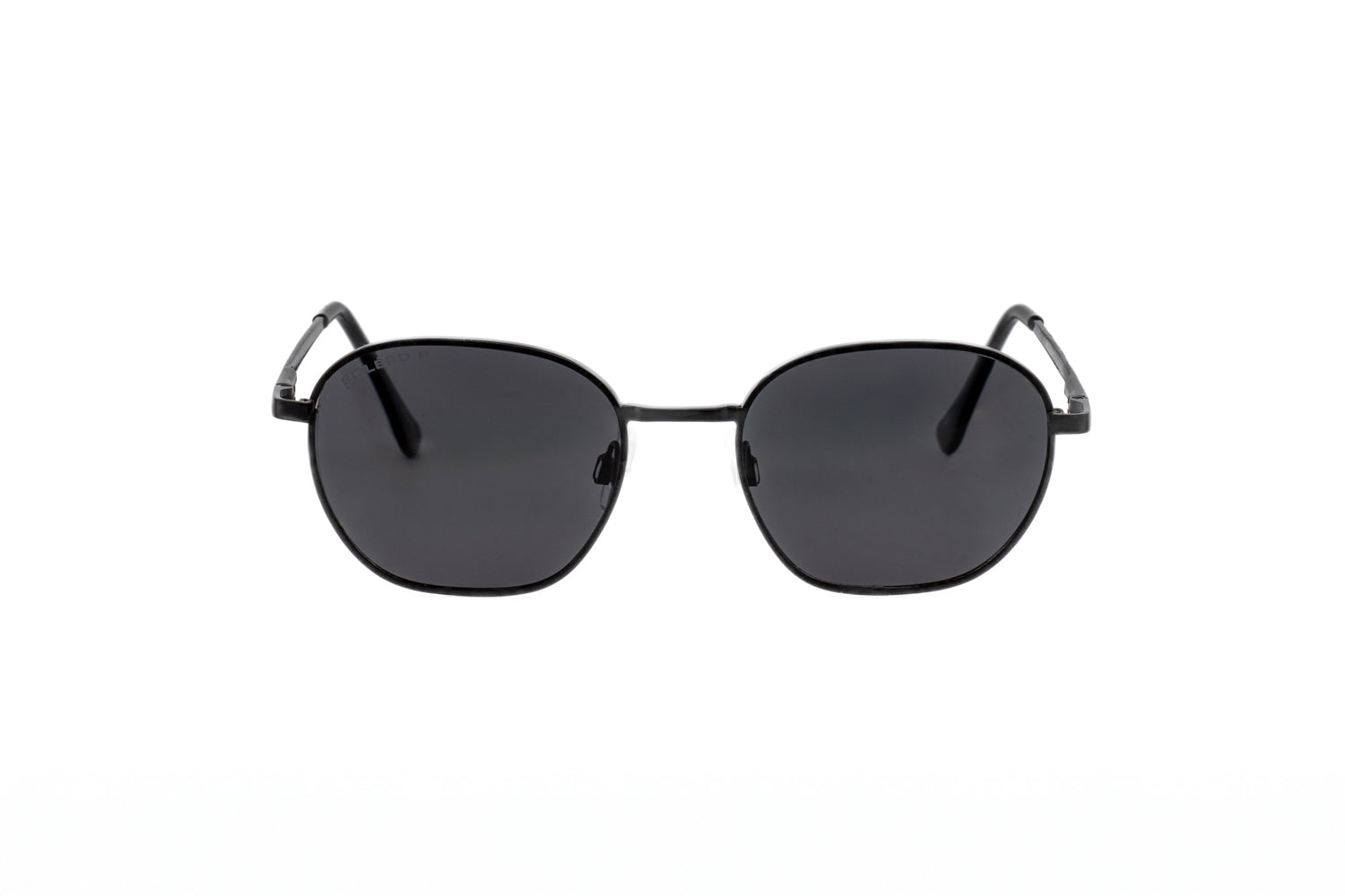 Onyx by Bolero Eyewear black metal round sunglasses with polarized smoke lenses front angle view